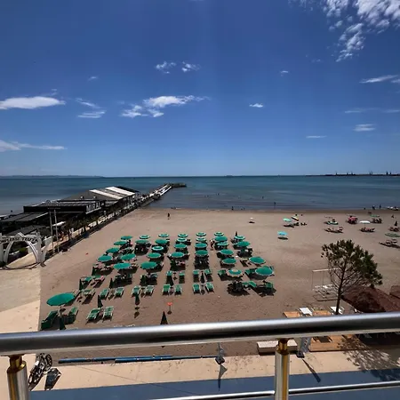 Port Breeze * Durres