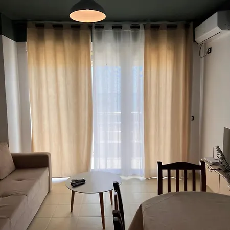 Apartment Port Breeze *